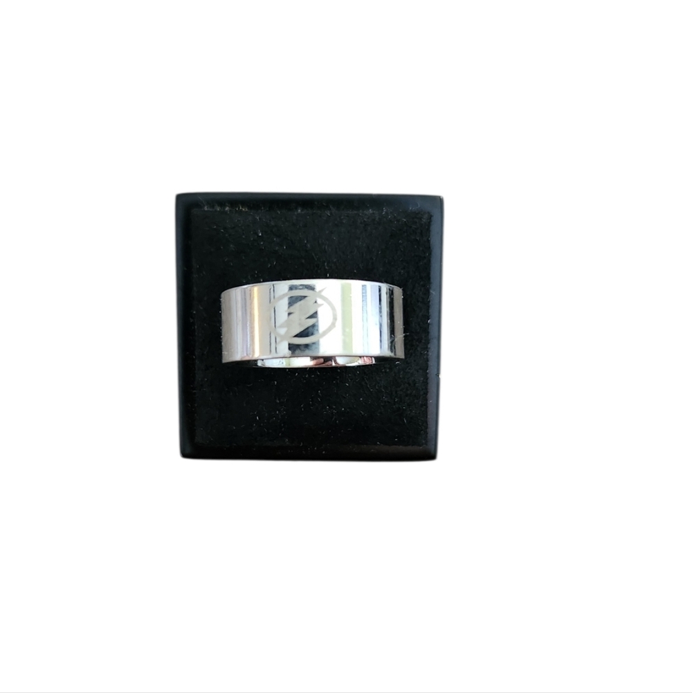 Size 7 Silver Stainless Steel Wide Lightning Bolt Band Ring - Polished Finish
